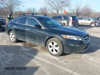 2012 Honda Crosstour EX-L with VIN 5J6TF2H54CL011961, listed as a IAAI auction lot 41431827 with 105,001 mi miles. Bid and sale history available at carsss.com. Image 1.