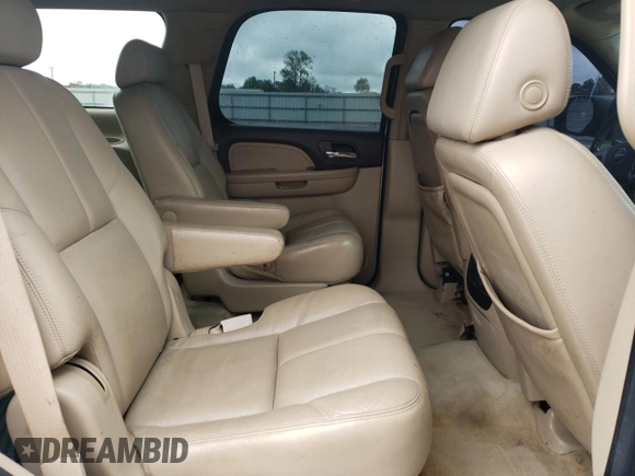 2008 GMC Yukon Denali with VIN 1GKFK63898J117949, listed as a Copart auction lot 52685705 with 179,254 mi miles and Salvage title. Bid and sale history available at DreamBid. Image 12.