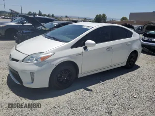 2013 Toyota Prius One with VIN JTDKN3DU8D5679758, listed as a Copart auction lot 64410555 with 116,517 mi miles and Salvage title. Bid and sale history available at DreamBid. Image 1.