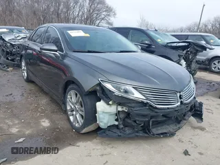 2015 Lincoln MKZ with VIN 3LN6L2JK4FR623686, listed as a IAAI auction lot 41721095 with 197,922 mi miles and . Bid and sale history available at DreamBid. Image 1.