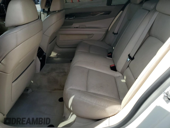 2012 BMW 7 Series 750Li z VIN WBAKB8C50CC964123, wystawiony jako Copart lot #60212005 z przebiegiem 75 979 mil mil oraz Szkoda całkowita • Salvage title. Historia ofert i sprzedaży dostępna na DreamBid. Obrazek 10.