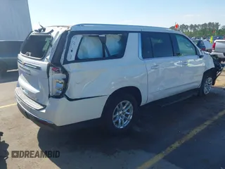 2021 Chevrolet Suburban LT z VIN 1GNSCCKD0MR174984, wystawiony jako IAAI lot #41997228 z przebiegiem 110 379 mil mil oraz . Historia ofert i sprzedaży dostępna na DreamBid. Obrazek 4.