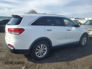 2018 Kia Sorento LX with VIN 5XYPGDA37JG410641, listed as a Copart auction lot 52858965 with 134,616 mi miles and Clean Title. Bid and sale history available at carsss.com. Image 3.
