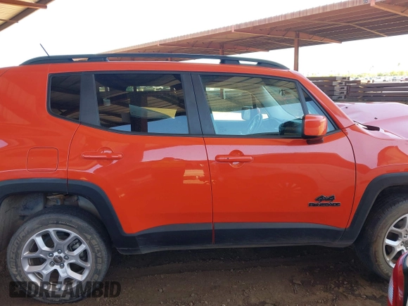 2017 Jeep Renegade Latitude z VIN ZACCJBBB5HPE78859, wystawiony jako IAAI lot #42206353 z przebiegiem 93 613 mil mil oraz . Historia ofert i sprzedaży dostępna na DreamBid. Obrazek 13.
