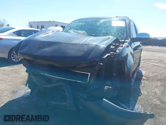 2007 Chevrolet Suburban LT with VIN 3GNFK16357G166135, listed as a IAAI auction lot 41880000 with 229,465 mi miles and . Bid and sale history available at DreamBid. Image 6.
