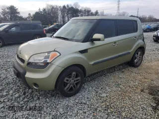 2011 Kia Soul + with VIN KNDJT2A20B7246192, listed as a Copart auction lot 86575264 with 197,035 mi miles and Salvage Title. Bid and sale history available at carsss.com. Image 1.
