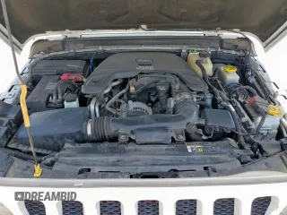 2019 Jeep Wrangler Unlimited Sport S with VIN 1C4HJXDG7KW533575, listed as a Copart auction lot 57068125 with 77,669 mi miles and Salvage title. Bid and sale history available at DreamBid. Image 12.