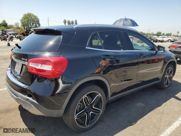 2020 Mercedes-Benz GLA with VIN WDCTG4GB9LU024134, listed as a Copart auction lot 66868784 with 33,353 mi miles and Salvage Title. Bid and sale history available at carsss.com. Image 3.