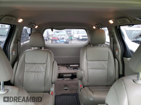 2018 Toyota Sienna XLE with VIN 5TDDZ3DC5JS194553, listed as a Copart auction lot 46648255 with 68,445 mi miles and Salvage Title. Bid and sale history available at carsss.com. Image 10.