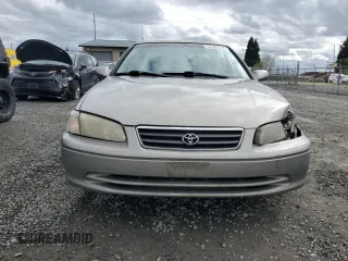 2001 Toyota Camry CE with VIN JT2BG22K810542441, listed as a Copart auction lot 52969515 with 251,008 mi miles and Salvage Title. Bid and sale history available at DreamBid. Image 5.
