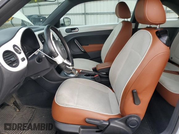 2017 Volkswagen Beetle Fleet with VIN 3VWF17AT2HM631251, listed as a Copart auction lot 58301085 with 107,808 mi miles and Salvage title. Bid and sale history available at DreamBid. Image 7.