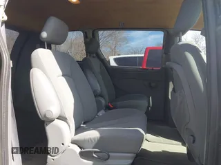 2007 Dodge Caravan SXT with VIN 1D4GP45R57B237884, listed as a IAAI auction lot 41660880 with 120,513 mi miles and . Bid and sale history available at DreamBid. Image 8.