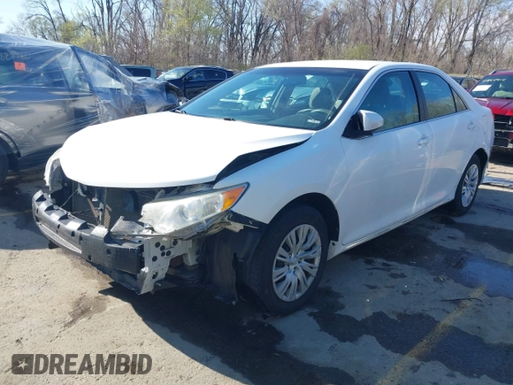 2012 Toyota Camry L with VIN 4T1BF1FK4CU585244, listed as a IAAI auction lot 41888327 with 124,138 mi miles. Bid and sale history available at carsss.com. Image 2.