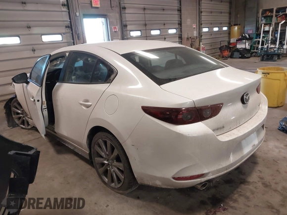2019 Mazda 3 w/Select with VIN 3MZBPAAL3KM105342, listed as a IAAI auction lot 41443608 with 68,038 mi miles. Bid and sale history available at carsss.com. Image 3.