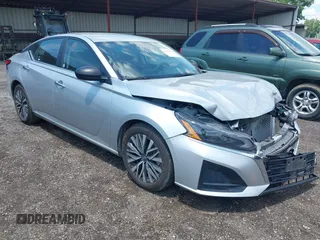 2024 Nissan Altima SV with VIN 1N4BL4DV1RN392098, listed as a IAAI auction lot 42649295 with 41,418 mi miles and . Bid and sale history available at DreamBid. Image 1.