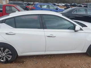 2019 Nissan Altima S z VIN 1N4BL4BV5KN308941, wystawiony jako IAAI lot #41851529 z przebiegiem 146 915 mil mil oraz . Historia ofert i sprzedaży dostępna na DreamBid. Obrazek 13.
