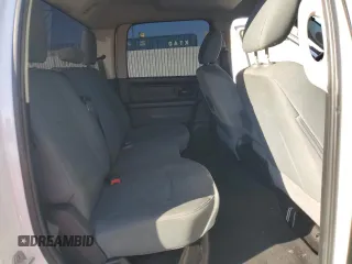 2018 Ram 1500 Express z VIN 1C6RR6KG6JS141596, wystawiony jako Copart lot #76945554 z przebiegiem 66 153 mil mil oraz Szkoda całkowita • Salvage title. Historia ofert i sprzedaży dostępna na DreamBid. Obrazek 10.