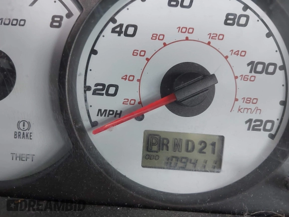 2003 Ford Escape XLS Popular with VIN 1FMYU92153KE01890, listed as a IAAI auction lot 41605087 with 109,411 mi miles. Bid and sale history available at carsss.com. Image 16.