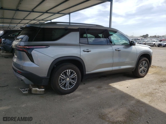 2024 Chevrolet Traverse AWD LT with VIN 1GNEVGKSXRJ204754, listed as a Copart auction lot 48597045 with 0 mi miles and Salvage Title. Bid and sale history available at carsss.com. Image 3.