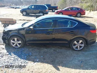 2014 Acura ILX Premium Pkg with VIN 19VDE1F54EE006550, listed as a IAAI auction lot 41710706 with 157,931 mi miles. Bid and sale history available at carsss.com. Image 15.