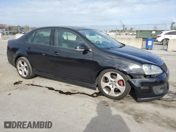 2008 Volkswagen Jetta GLI z VIN 3VWBJ71K38M045356, wystawiony jako Copart lot #85142434 z przebiegiem 251 693 mil mil oraz Czysty tytuł • Clean title. Historia ofert i sprzedaży dostępna na DreamBid. Obrazek 4.