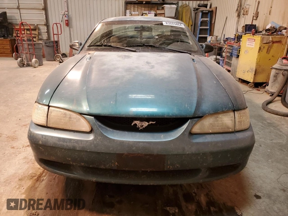 1996 Ford Mustang with VIN 1FALP4049TF152546, listed as a Copart auction lot 83665864 with 101,140 mi miles and Salvage Title. Bid and sale history available at carsss.com. Image 5.