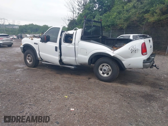 2004 Ford F-250 XL z VIN 1FTNX21L14EA34902, wystawiony jako IAAI lot #42610827 z przebiegiem Nie podano mil oraz . Historia ofert i sprzedaży dostępna na DreamBid. Obrazek 3.