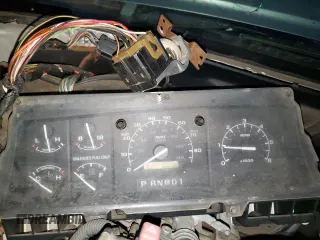 1993 Ford F-150 with VIN 1FTEX15NXPKA17401, listed as a Copart auction lot 80912024 with 0 mi miles and Salvage Title. Bid and sale history available at carsss.com. Image 9.