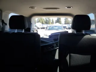 2022 GMC Acadia SLE z VIN 1GKKNRL49NZ179045, wystawiony jako Copart lot #73410024 z przebiegiem 27 074 mil mil oraz Szkoda całkowita • Salvage title. Historia ofert i sprzedaży dostępna na DreamBid. Obrazek 10.