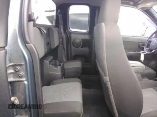2007 GMC Canyon Work Truck with VIN 1GTDT19E778141575, listed as a Copart auction lot 73715704 with 102,072 mi miles and Salvage Title. Bid and sale history available at carsss.com. Image 10.