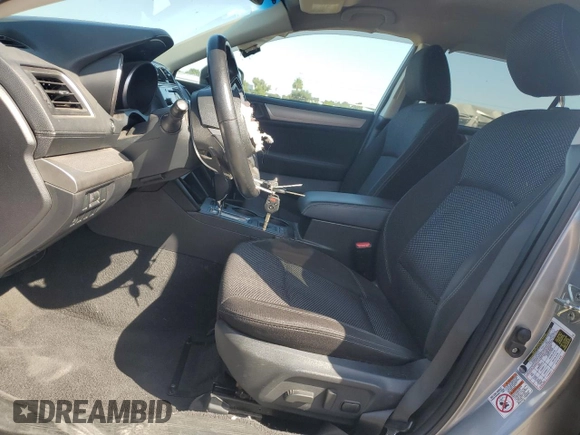 2018 Subaru Outback Premium with VIN 4S4BSACC3J3213261, listed as a Copart auction lot 60062995 with 86,525 mi miles and Salvage title. Bid and sale history available at DreamBid. Image 7.