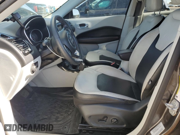 2017 Jeep Compass Limited с VIN 3C4NJDCB6HT628599, выставлен на аукционе Copart как лот 57140005 с пробегом 124 201 миль миль и Списание • Salvage title. История ставок и продаж доступна на DreamBid. Изображение 7.