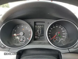 2010 Volkswagen Golf с VIN WVWDB7AJ0AW396506, выставлен на аукционе Copart как лот 52881055 с пробегом 157 135 миль миль и Списание • Salvage title. История ставок и продаж доступна на DreamBid. Изображение 9.