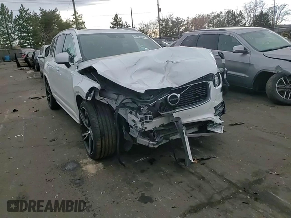 2017 Volvo XC90 R-Design with VIN YV4A22PM8H1186232, listed as a Copart auction lot 85822814 with 66,910 mi miles and Salvage Title. Bid and sale history available at carsss.com. Image 11.