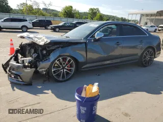 2018 Audi S4 Premium Plus with VIN WAUB4AF48JA120568, listed as a Copart auction lot 60743874 with 69,860 mi miles and Salvage Title. Bid and sale history available at carsss.com. Image 1.