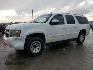 2008 Chevrolet Suburban LTZ with VIN 3GNFK16338G251797, listed as a Copart auction lot 55432675 with 338,625 mi miles and Salvage title. Bid and sale history available at DreamBid. Image 1.
