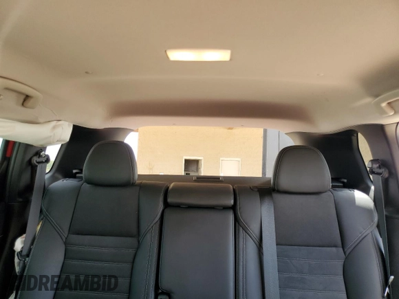 2023 Mitsubishi Outlander SE z VIN JA4J3UA84PZ033266, wystawiony jako Copart lot #52036295 z przebiegiem 17 793 mil mil oraz Szkoda całkowita • Salvage title. Historia ofert i sprzedaży dostępna na DreamBid. Obrazek 10.