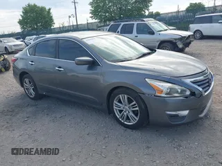 2014 Nissan Altima 2.5 S with VIN 1N4AL3AP1EC401416, listed as a IAAI auction lot 42165064 with 139,314 mi miles. Bid and sale history available at carsss.com. Image 1.