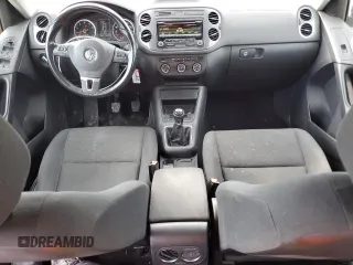 2014 Volkswagen Tiguan with VIN WVGCV3AX4EW526613, listed as a Copart auction lot 73949784 with 83,421 mi miles and Salvage Title. Bid and sale history available at DreamBid. Image 8.