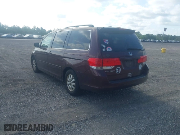 2010 Honda Odyssey EX-L with VIN 5FNRL3H66AB112541, listed as a IAAI auction lot 42137347 with 139,587 mi miles. Bid and sale history available at carsss.com. Image 3.