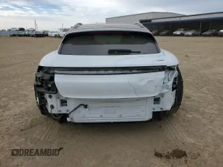 2022 Porsche Taycan 4S z VIN WP0BB2Y15NSA71463, wystawiony jako Copart lot #45126285 z przebiegiem 24 916 mil mil oraz Szkoda całkowita • Salvage title. Historia ofert i sprzedaży dostępna na DreamBid. Obrazek 6.