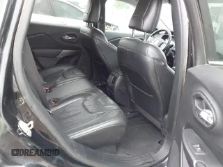 2020 Jeep Cherokee Limited с VIN 1C4PJLDB9LD560766, выставлен на аукционе IAAI как лот 42066299 с пробегом 116 573 миль миль и . История ставок и продаж доступна на DreamBid. Изображение 8.