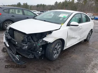 2020 Kia Forte LXS with VIN 3KPF24AD6LE246625, listed as a IAAI auction lot 41661690 with 93,524 mi miles and . Bid and sale history available at carsss.com. Image 2.