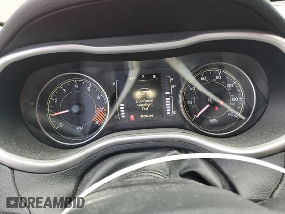 2014 Jeep Cherokee Latitude z VIN 1C4PJLCS3EW168536, wystawiony jako Copart lot #54661085 z przebiegiem 97 094 mil mil oraz Szkoda całkowita • Salvage title. Historia ofert i sprzedaży dostępna na DreamBid. Obrazek 9.