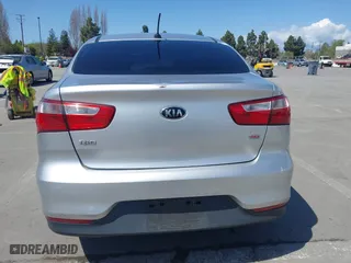 2016 Kia Rio LX with VIN KNADM4A30G6611785, listed as a IAAI auction lot 41958882 with 170,968 mi miles. Bid and sale history available at carsss.com. Image 16.