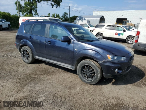 2010 Mitsubishi Outlander z VIN JA4AT2AWXAZ606259, wystawiony jako Copart lot #65532304 z przebiegiem 256 081 mil mil oraz Szkoda całkowita • Salvage title. Historia ofert i sprzedaży dostępna na DreamBid. Obrazek 4.