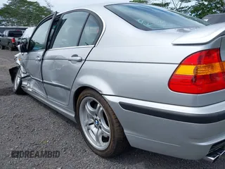 2002 BMW 3 Series 330i with VIN WBAEV53402KM15066, listed as a IAAI auction lot 42053080 with Not Provided miles and . Bid and sale history available at carsss.com. Image 14.