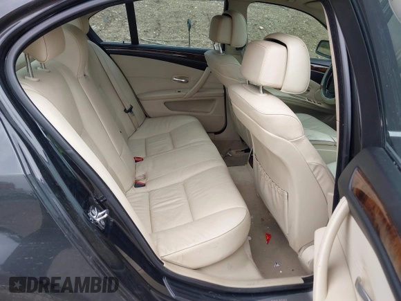 2009 BMW 5 Series 528i with VIN WBANU53579C122572, listed as a IAAI auction lot 42069912 with 142,754 mi miles and . Bid and sale history available at carsss.com. Image 8.
