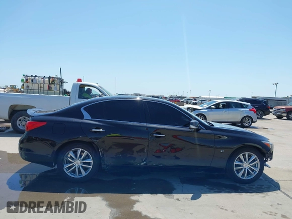 2015 Infiniti Q50 Premium with VIN JN1BV7AP9FM355526, listed as a IAAI auction lot 42010401 with 67,131 mi miles. Bid and sale history available at carsss.com. Image 14.