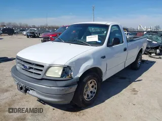 2002 Ford F-150 XL with VIN 1FTRF17252NA24920, listed as a IAAI auction lot 41601123 with 1 mi miles. Bid and sale history available at carsss.com. Image 2.